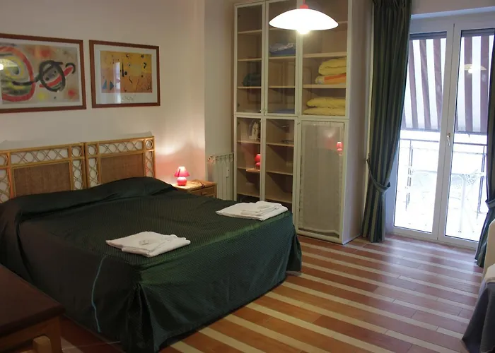 Aparthotel Tourist House Roma